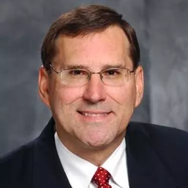 Headshot of Robert Kwiatkowski, CFP, ChFC, CLU, CCFC
