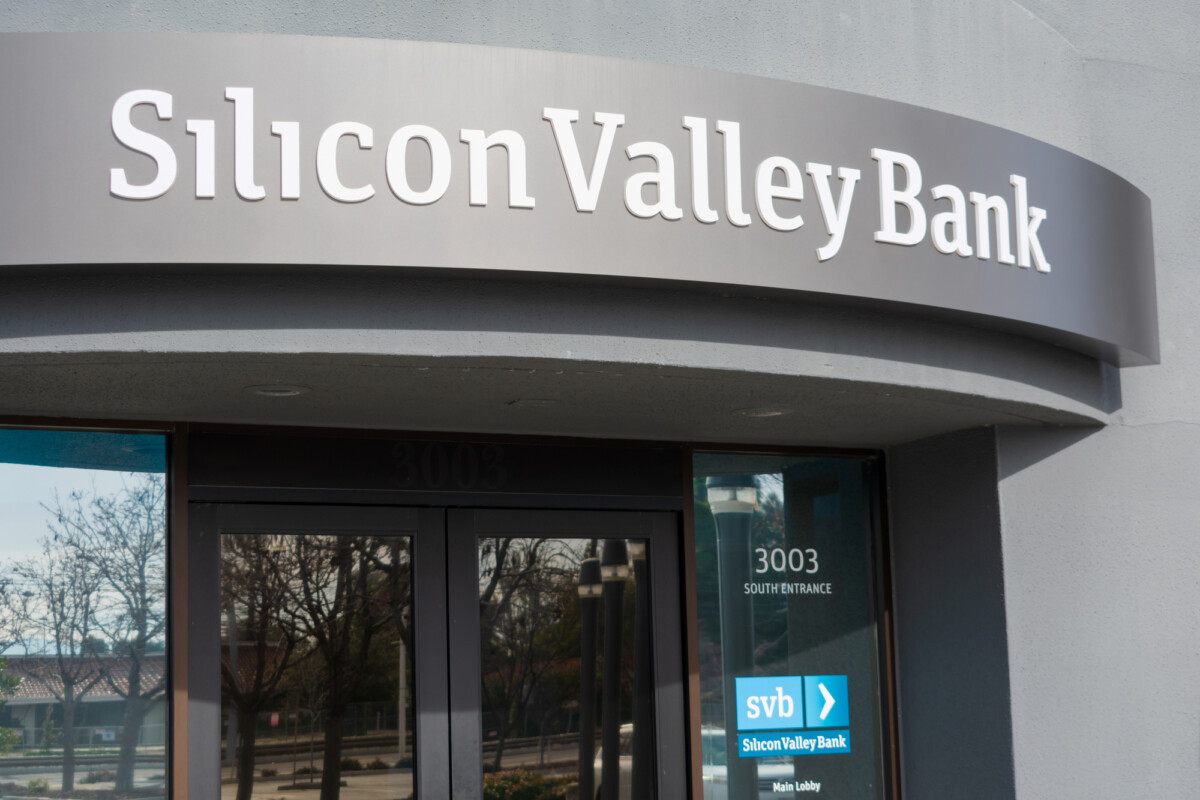 Silicon Valley Bank facade at high-tech commercial bank