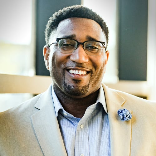 Headshot of Malik Lee, CFP®, CAP®, APMA®