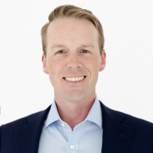 Headshot of Matt Davis, CFP®