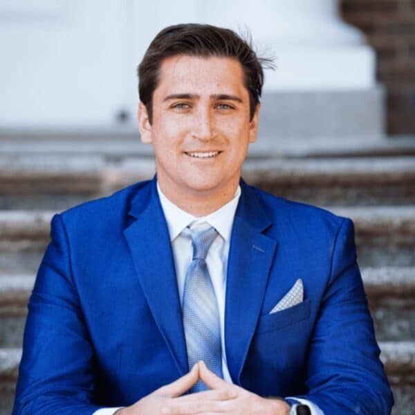 Headshot of Shane Galante, CFP®, MBA