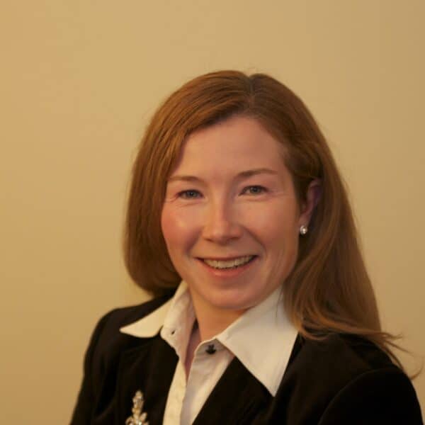 Headshot of Kelly Reddy-Heffner, CFP®, CDFA®, CSLP®, CFT™, MBA