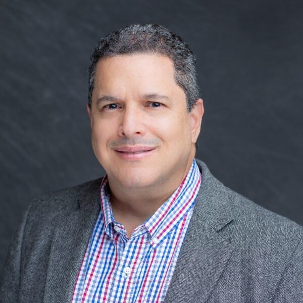 Headshot of Mauricio Reyes, RICP®, RSSA®