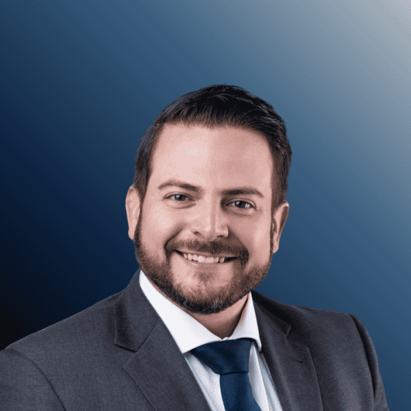 Headshot of Andrew Van Alstyne, MBA