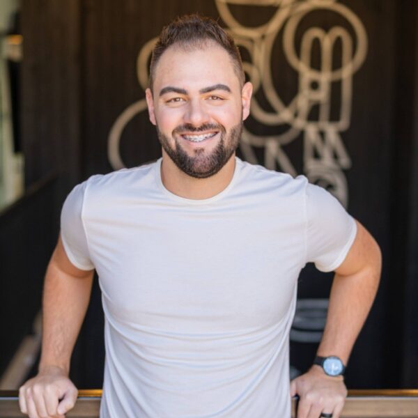 Headshot of Taylor Bell, ECA