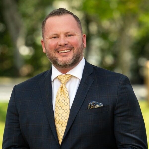 Headshot of Charley Corbett, MS, CFP®