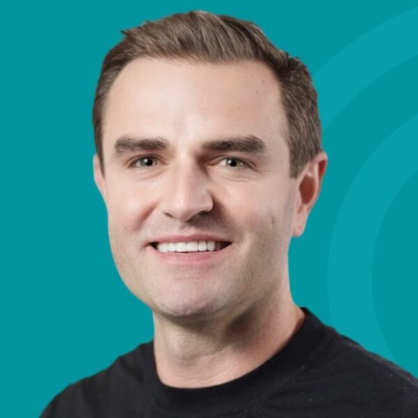 Headshot of Christian Amsberry