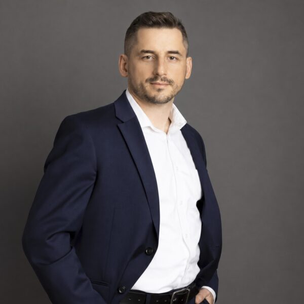 Headshot of Gary Korolev, CFA
