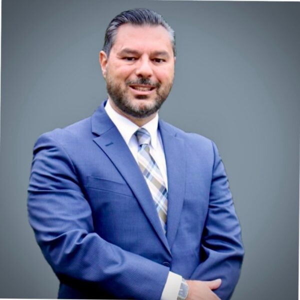 Headshot of Ronald Taraborrelli, CFP®, ChFC®, CLU®, EA