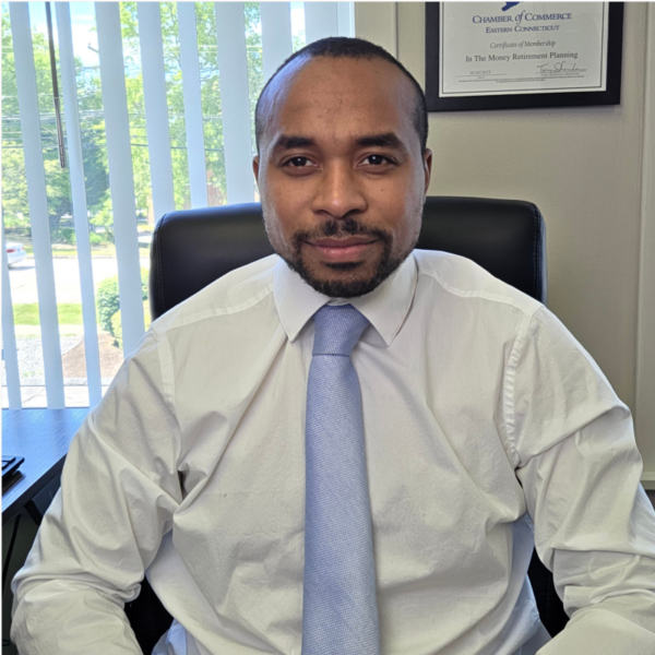 Headshot of Marc Lowe, CFP®