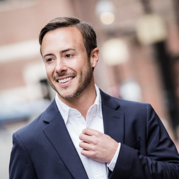 Headshot of Eric Roberge, CFP®